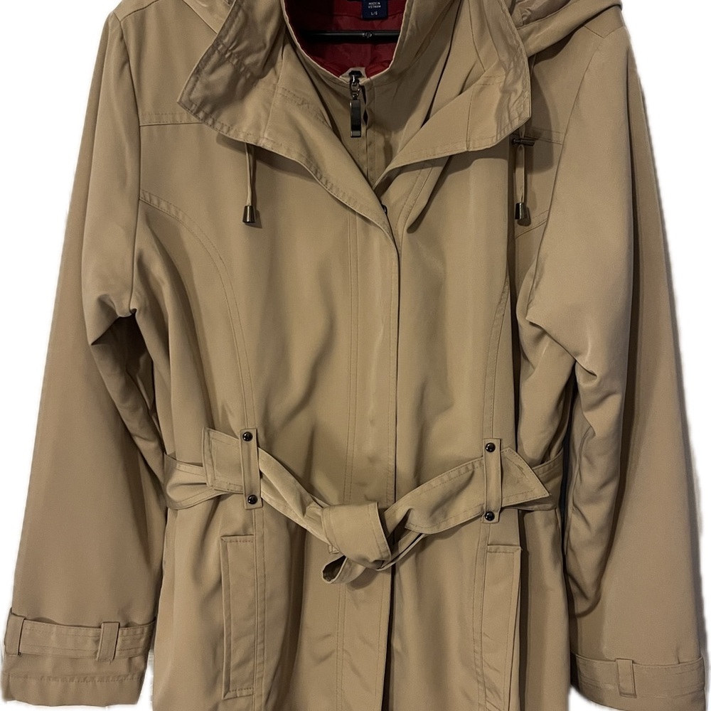 Basic Editions Belted Beige Trench Coat with Removable Hood Size Large/Grande